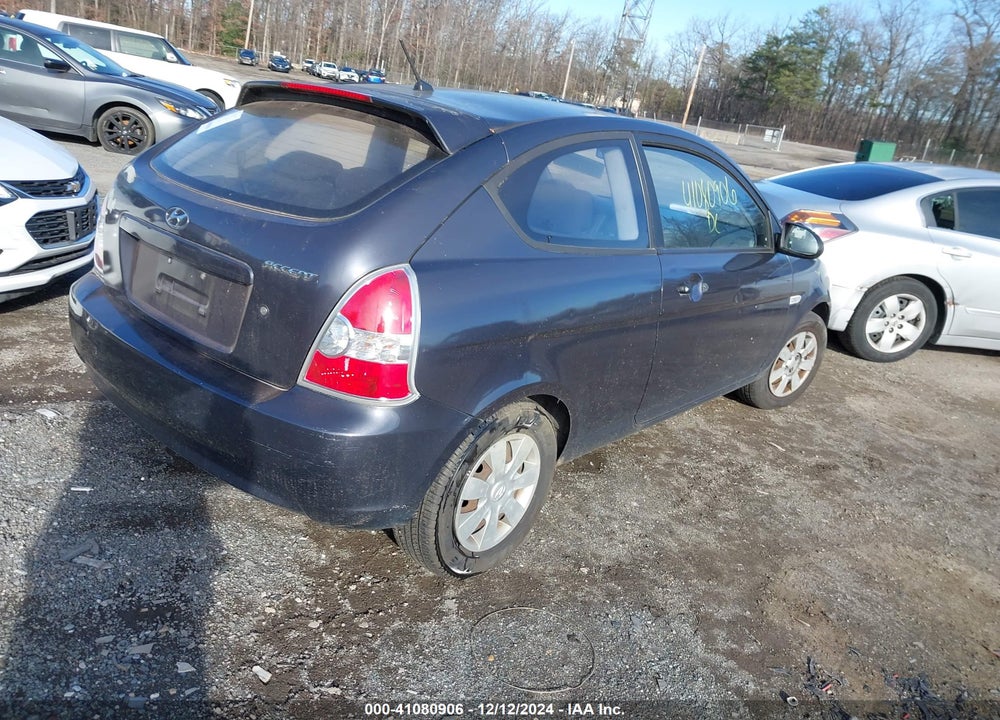 2007 HYUNDAI ACCENT GS VIN: KMHCM36C27U019328