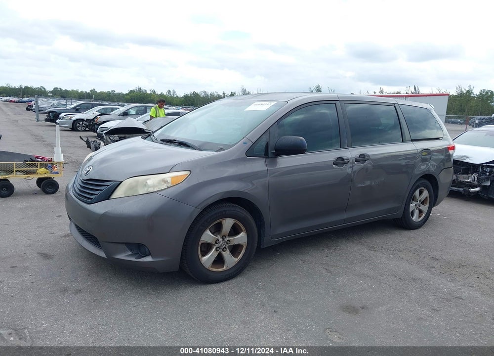 2011 TOYOTA SIENNA BASE V6 VIN: 5TDZK3DC6BS171780