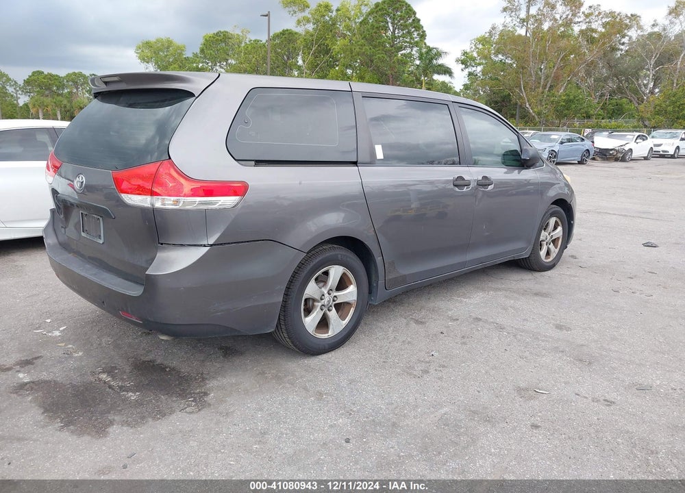 2011 TOYOTA SIENNA BASE V6 VIN: 5TDZK3DC6BS171780