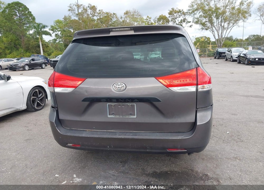 2011 TOYOTA SIENNA BASE V6 VIN: 5TDZK3DC6BS171780