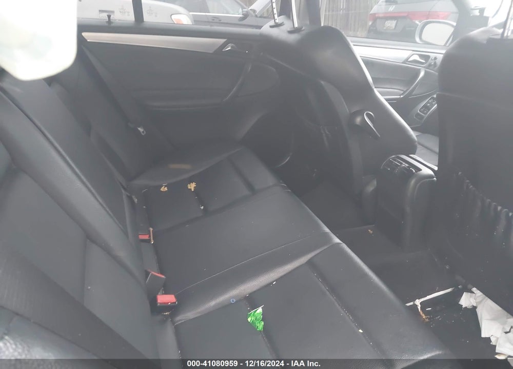 2005 MERCEDES-BENZ C 230 KOMPRESSOR SPORT VIN: WDBRF40J15F634426