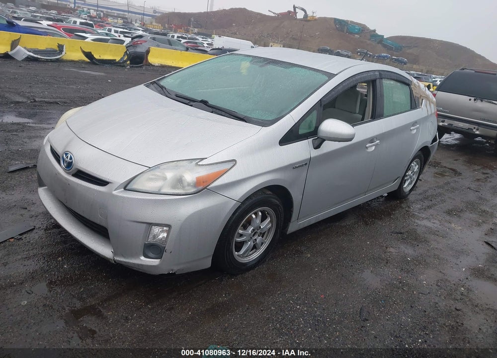 2011 TOYOTA PRIUS TWO VIN: JTDKN3DU9B0284434