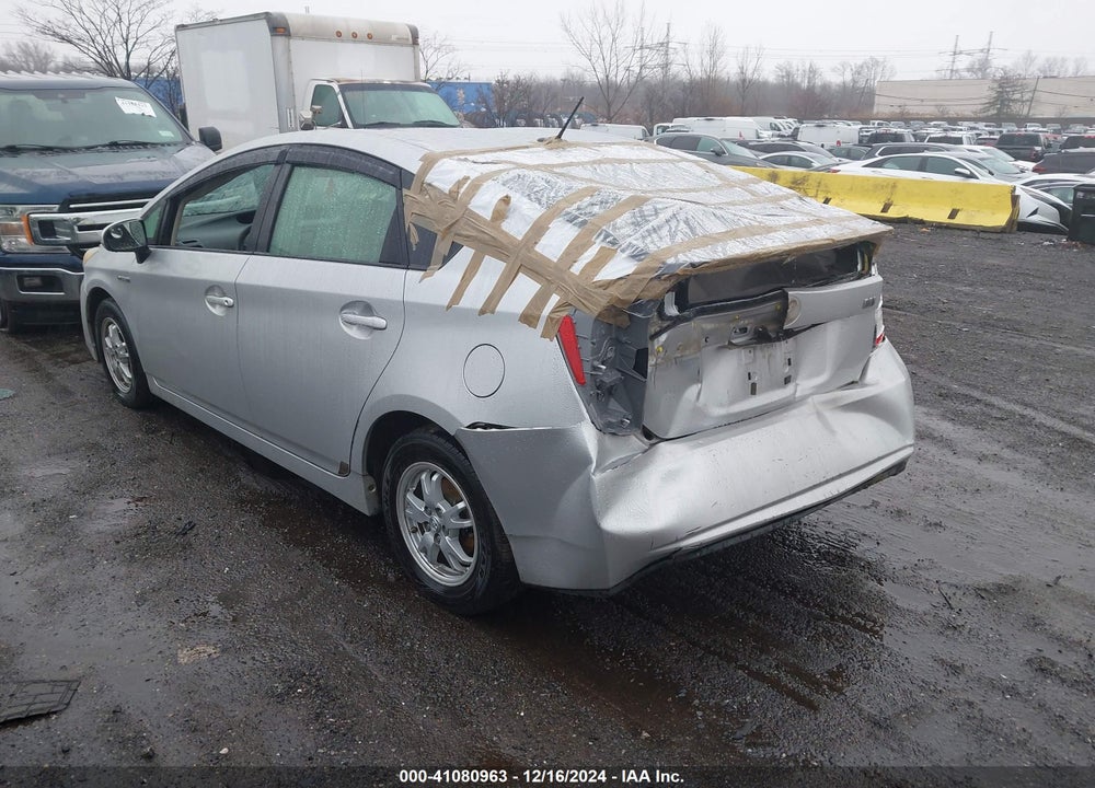 2011 TOYOTA PRIUS TWO VIN: JTDKN3DU9B0284434