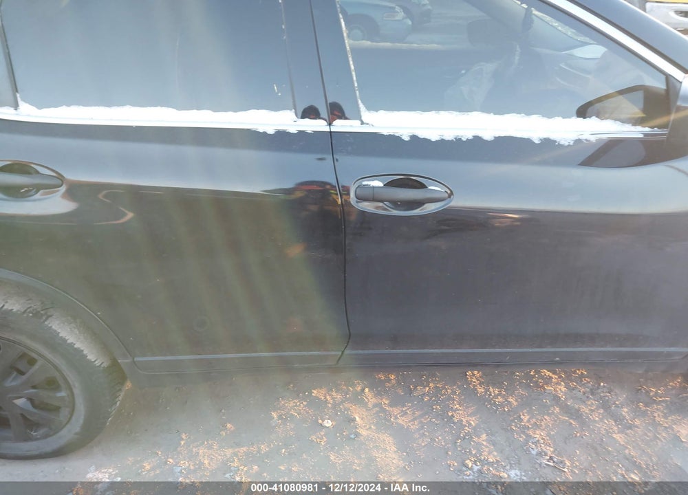 2016 NISSAN ROGUE VIN: JN8AT2MT6GW011253