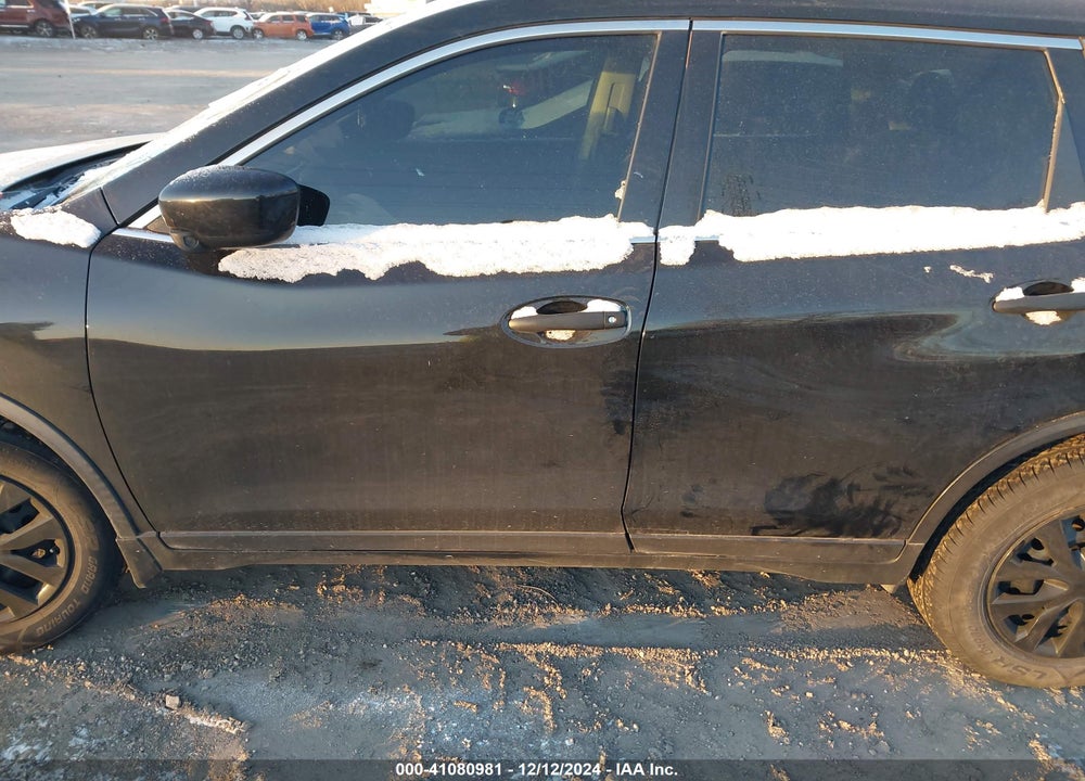2016 NISSAN ROGUE VIN: JN8AT2MT6GW011253