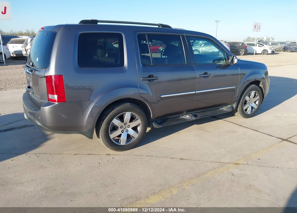 2015 HONDA PILOT VIN: 5FNYF3H94FB011907