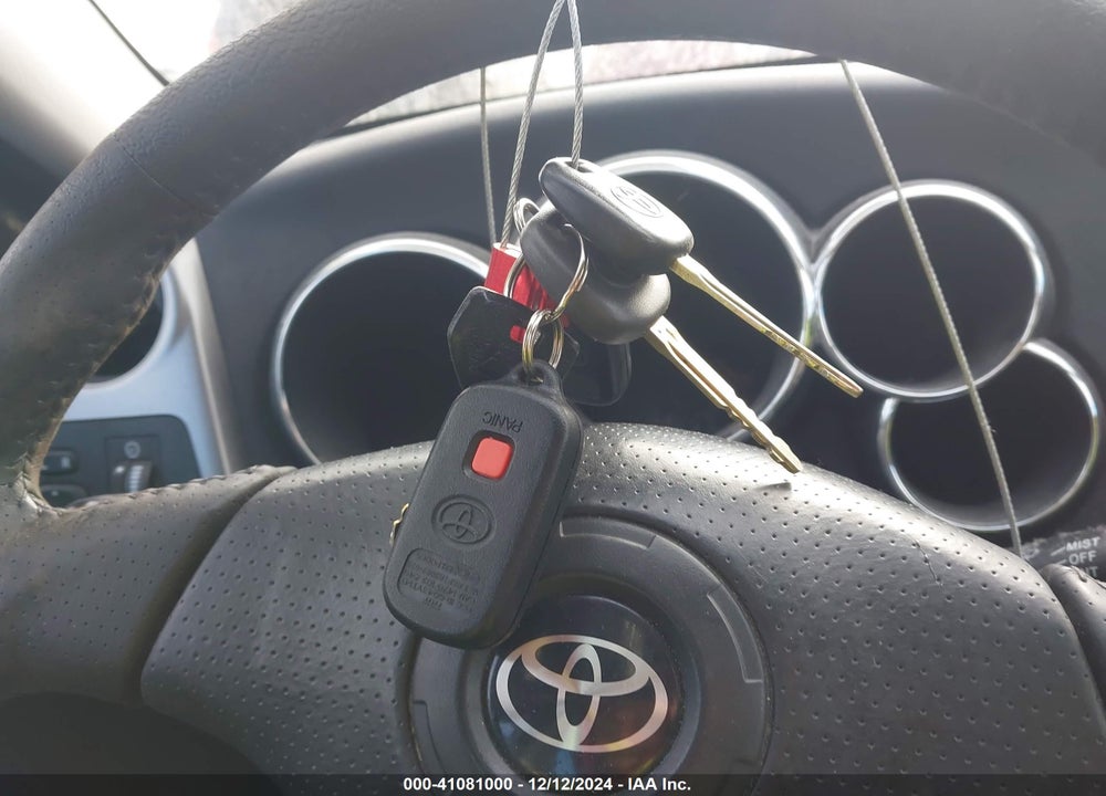 2007 TOYOTA MATRIX/XR VIN: 2T1KR32E57C637037