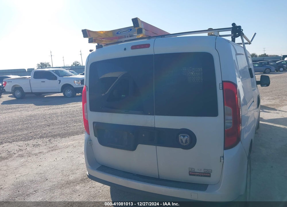 2017 RAM PROMASTER CITY TRADESMAN SLT VIN: ZFBERFBB8H6H00294
