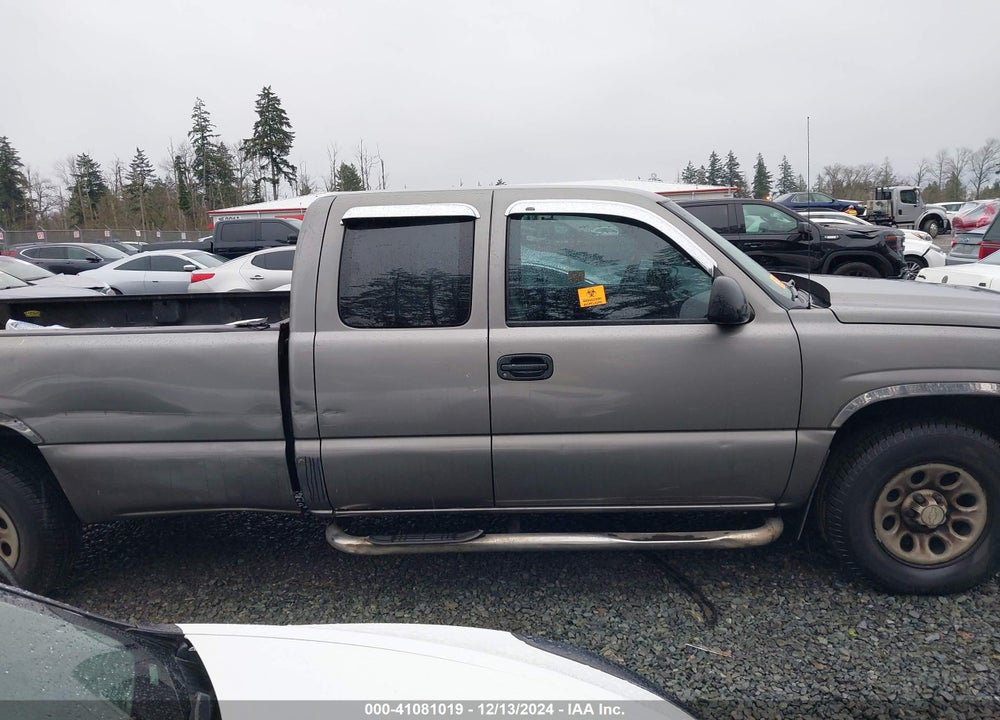 2007 CHEVROLET SILVERADO 1500 CLASSIC WORK TRUCK VIN: 1GCEK19V57E104971
