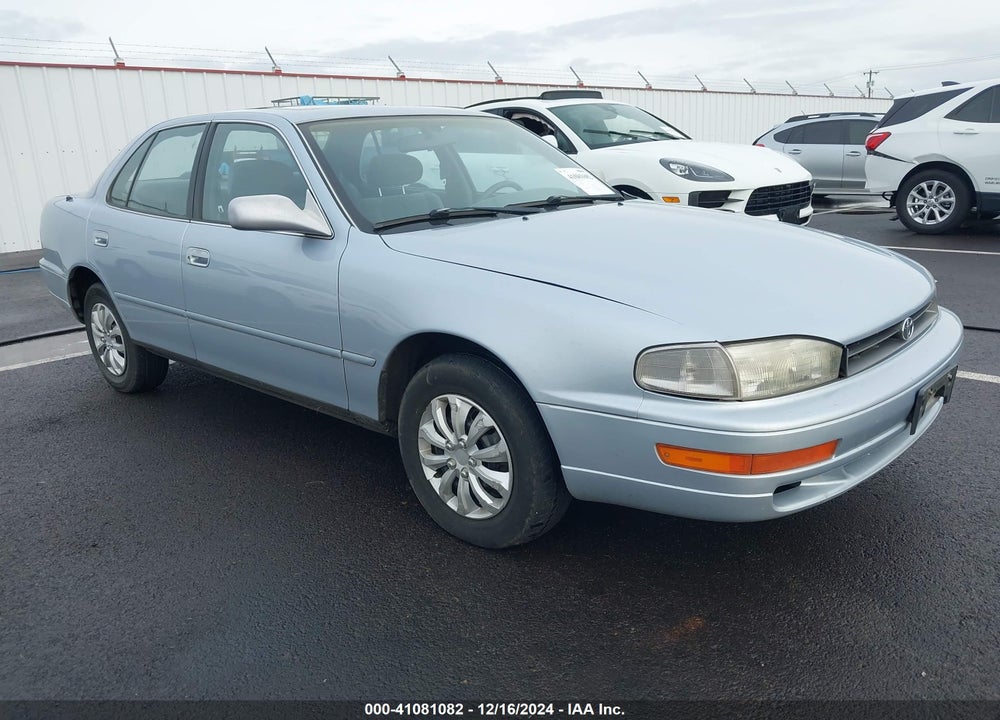 1994 TOYOTA CAMRY LE VIN: 4T1SK12E8RU848100
