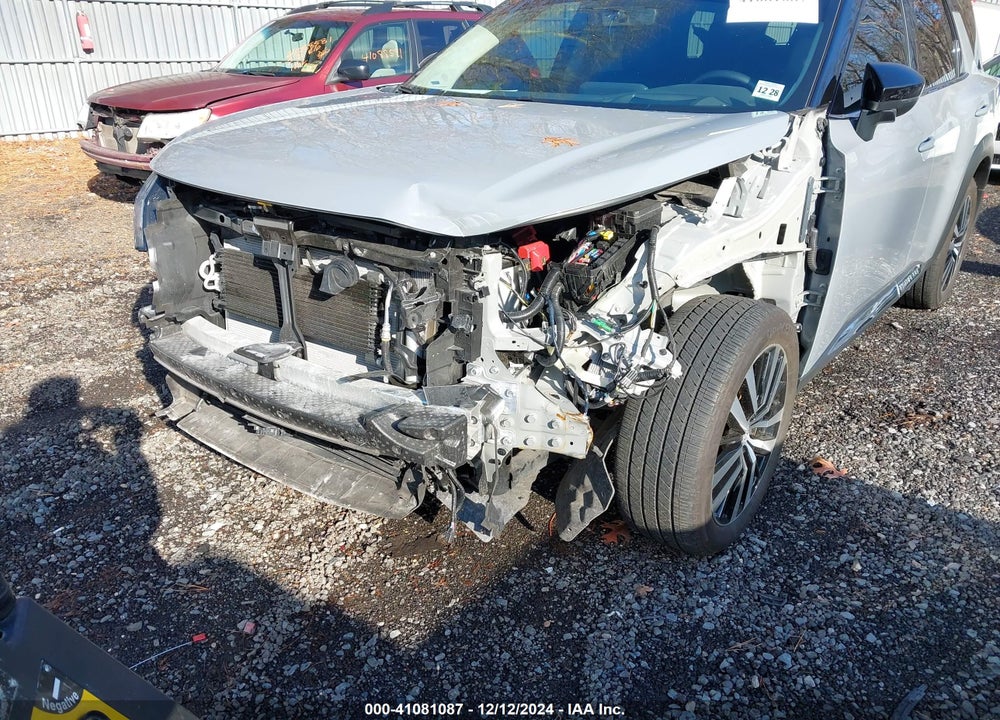 2024 NISSAN PATHFINDER PLATINUM 4WD VIN: 5N1DR3DJ7RC209593
