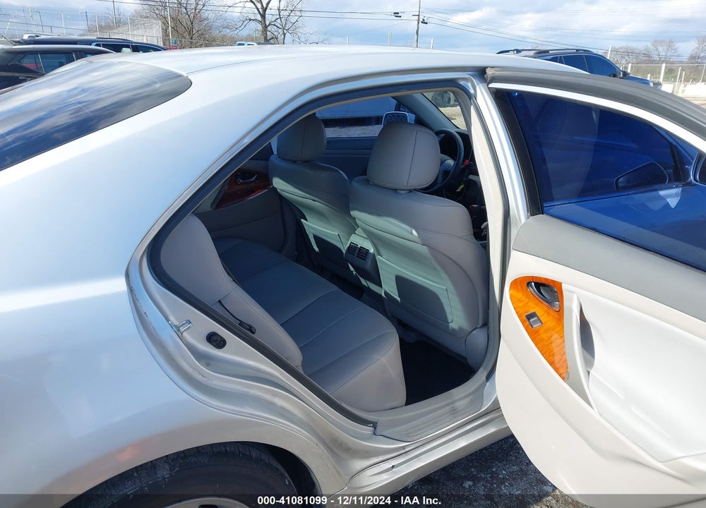 2009 TOYOTA CAMRY XLE VIN: 4T4BE46KX9R097807