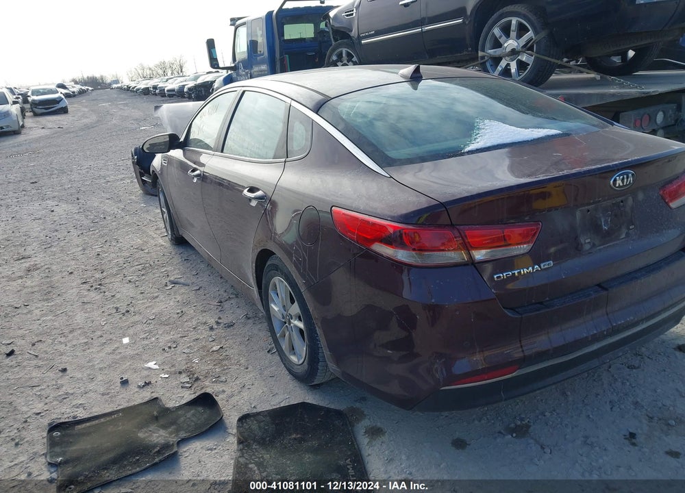 2016 KIA OPTIMA LX VIN: 5XXGT4L3XGG120786