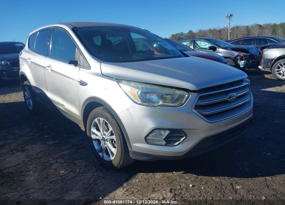 2017 FORD ESCAPE SE VIN: 1FMCU9G99HUE75589