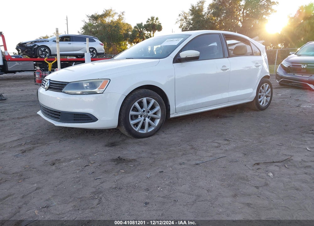 2012 VOLKSWAGEN JETTA VIN: 3VWDX7AJ4CM369620