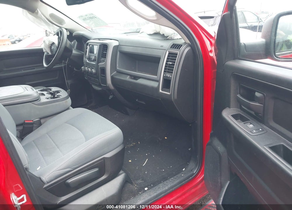 2019 RAM 1500 CLASSIC VIN: 1C6RR7FG9KS578073