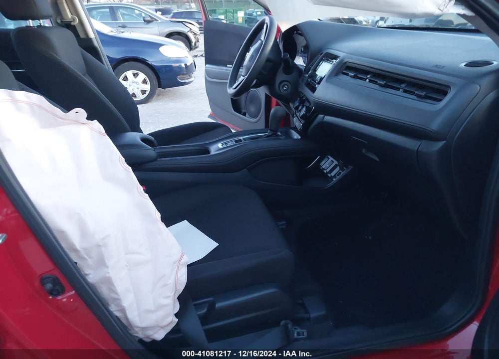 2017 HONDA HR-V LX VIN: 3CZRU6H3XHG706066