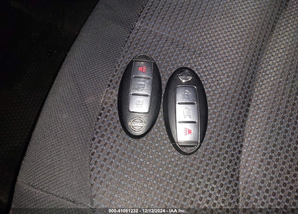 2013 NISSAN ROGUE SV VIN: JN8AS5MV7DW148283