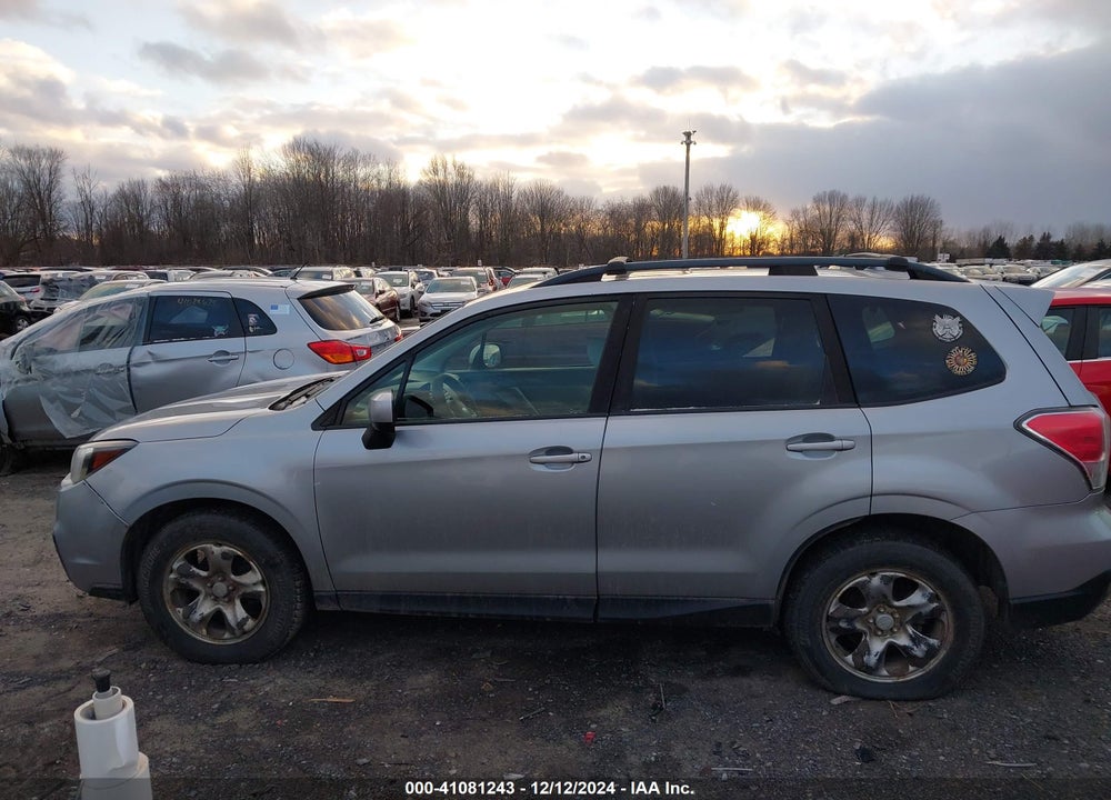 2018 SUBARU FORESTER 2.5I PREMIUM VIN: JF2SJAEC3JH433024