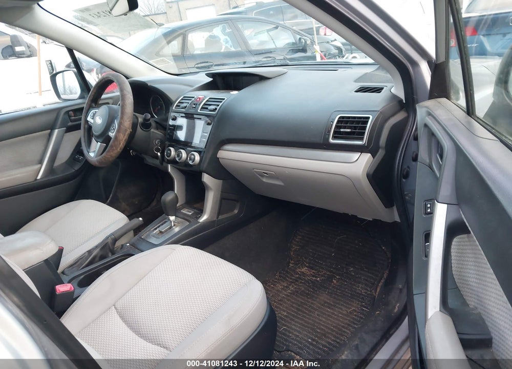 2018 SUBARU FORESTER 2.5I PREMIUM VIN: JF2SJAEC3JH433024