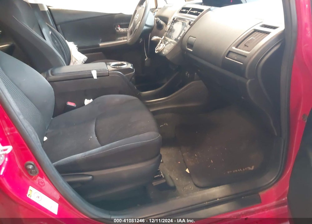 2015 TOYOTA PRIUS V TWO VIN: JTDZN3EUXFJ035735
