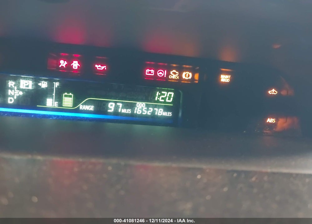 2015 TOYOTA PRIUS V TWO VIN: JTDZN3EUXFJ035735