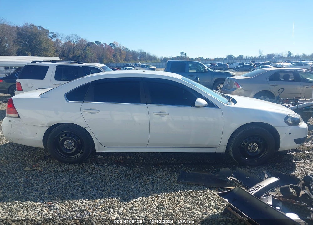 2014 CHEVROLET IMPALA LIMITED POLICE VIN: 2G1WD5E30E1176517