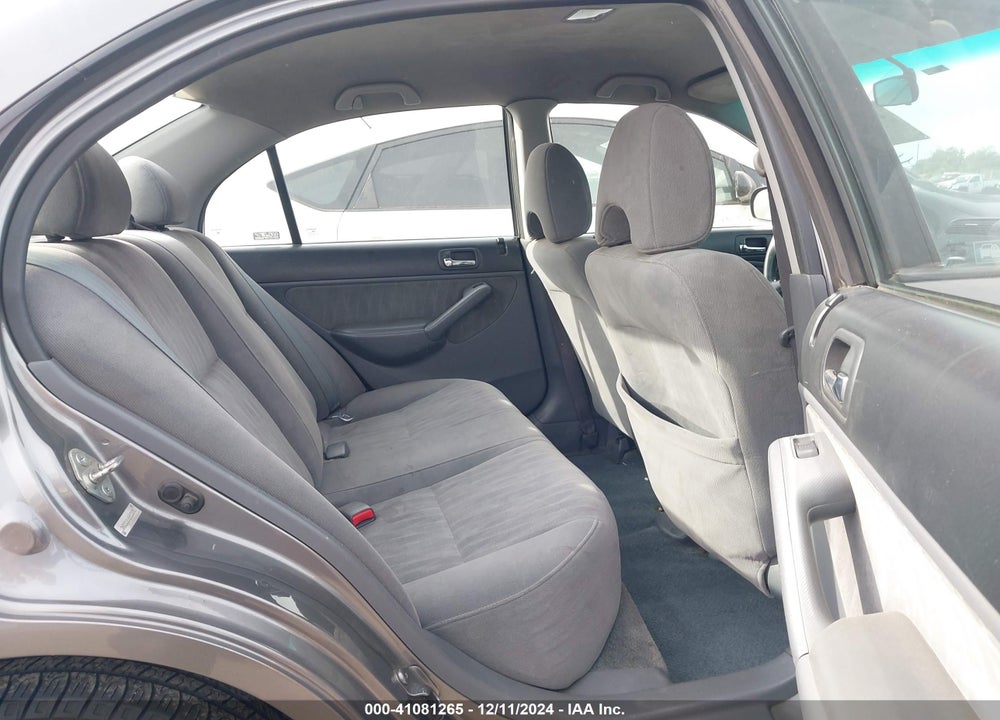 2005 HONDA CIVIC LX VIN: 2HGES16565H603175