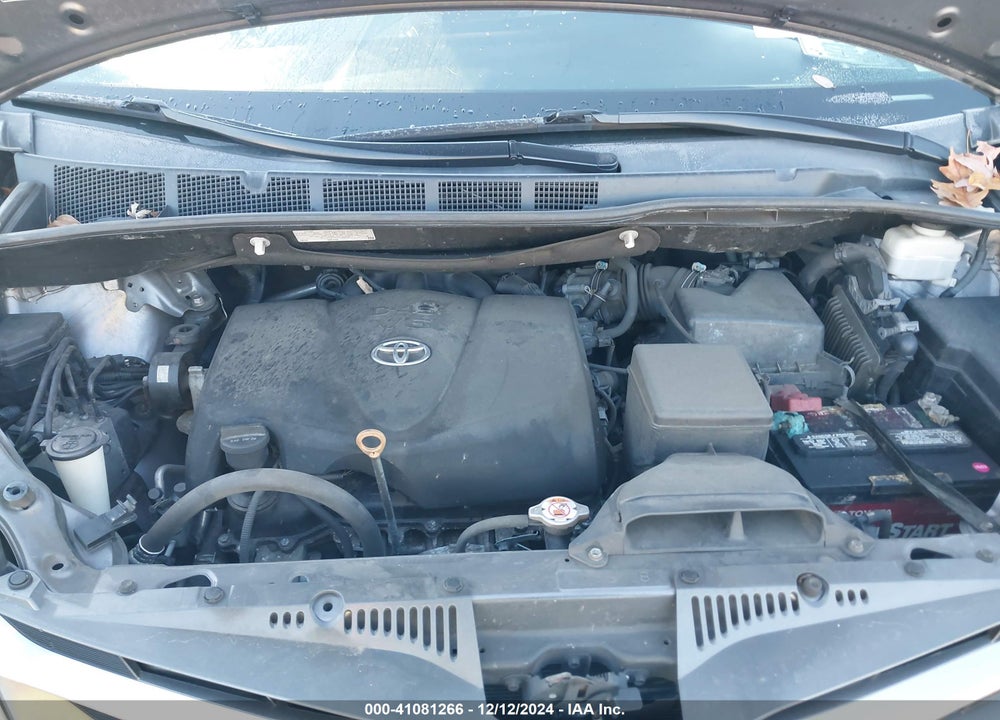 2020 TOYOTA SIENNA XLE VIN: 5TDYZ3DC2LS042198