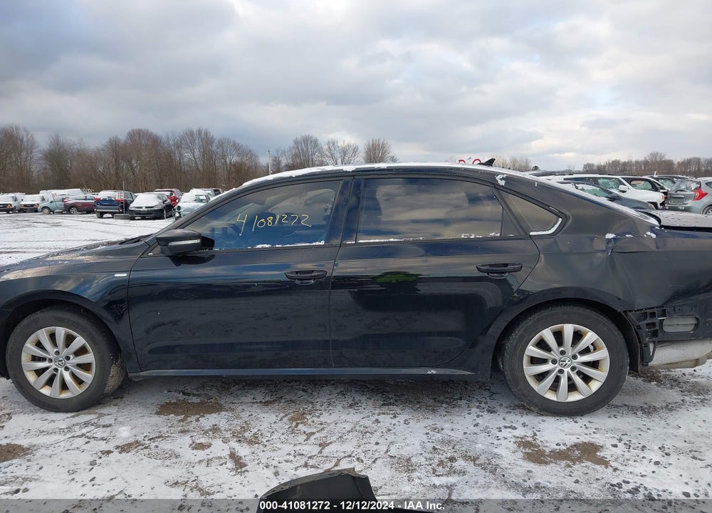 2015 VOLKSWAGEN PASSAT VIN: 1VWAT7A39FC050638
