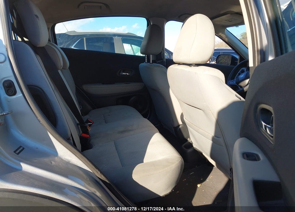 2019 HONDA HR-V LX VIN: 3CZRU6H31KM728840