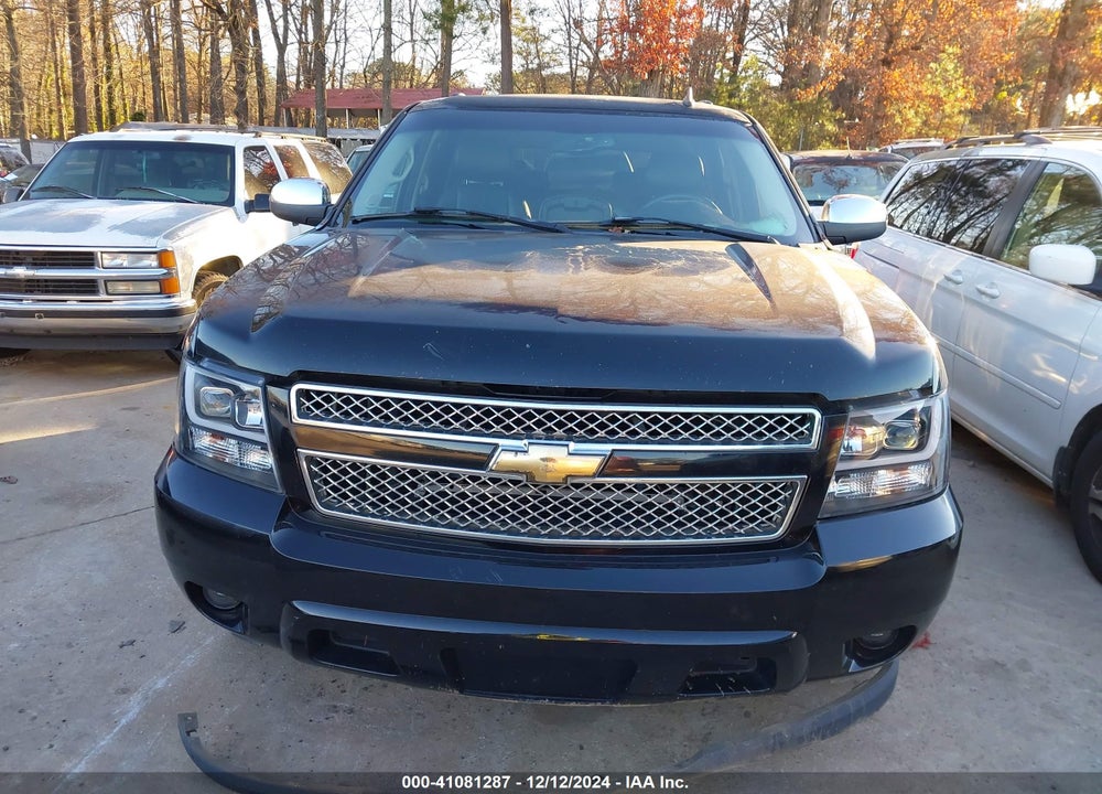 2008 CHEVROLET TAHOE LTZ VIN: 1GNFC13J38R144068