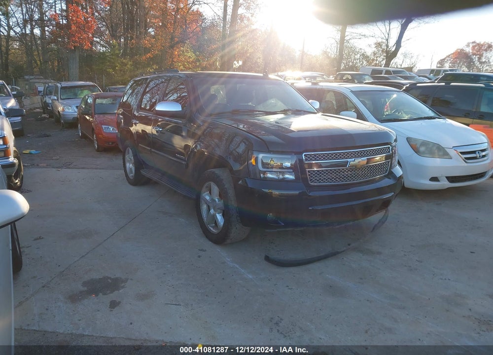 2008 CHEVROLET TAHOE LTZ VIN: 1GNFC13J38R144068