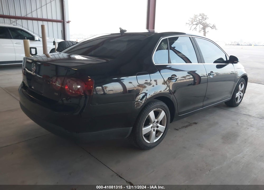 2008 VOLKSWAGEN JETTA SE VIN: 3VWRZ71K28M152180