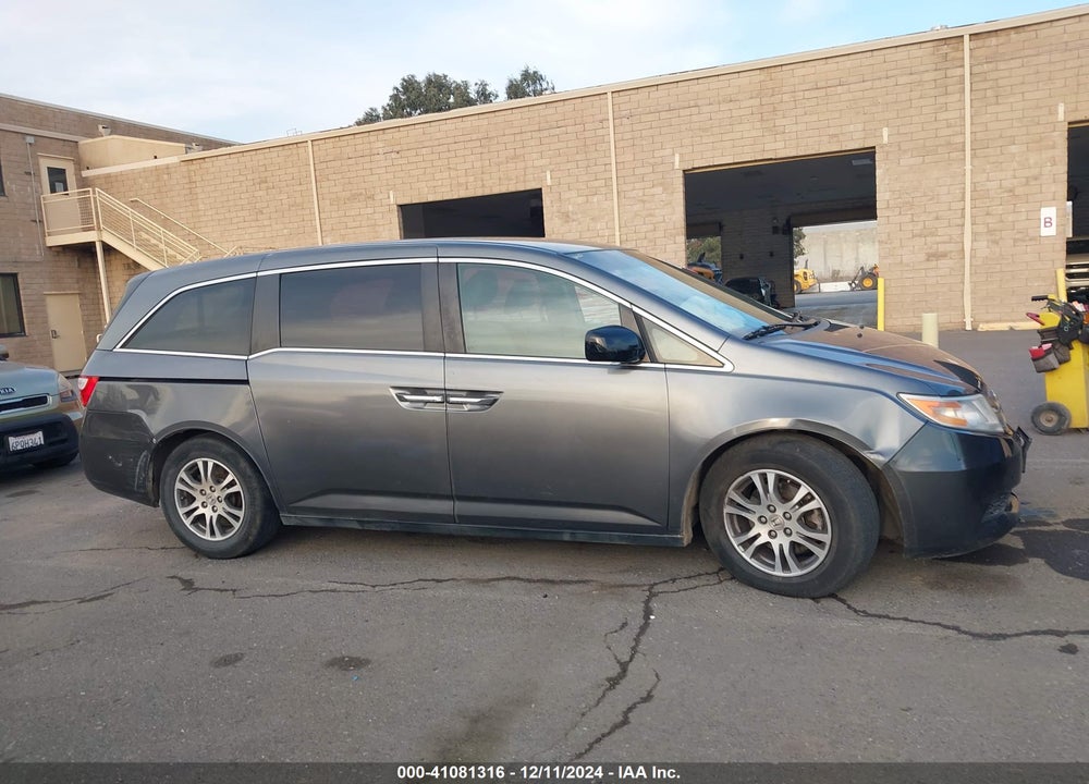 2013 HONDA ODYSSEY EX VIN: 5FNRL5H49DB027532