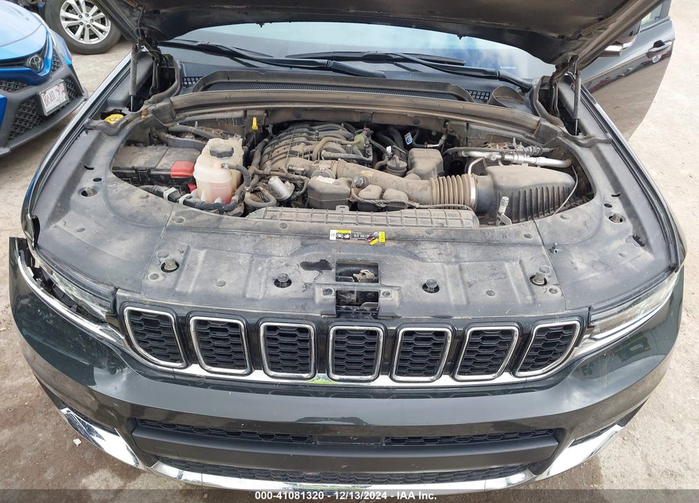 2022 JEEP GRAND CHEROKEE L LIMITED 4X4 VIN: 1C4RJKBG9N8563213