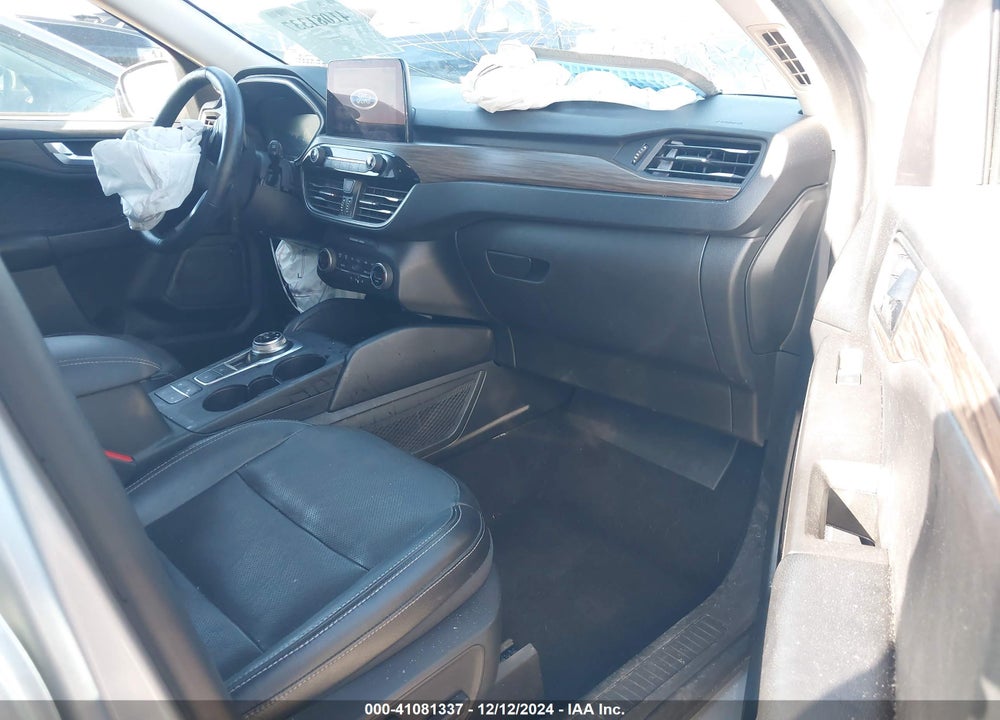 2020 FORD ESCAPE TITANIUM VIN: 1FMCU9J92LUB17316