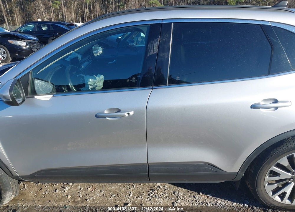 2020 FORD ESCAPE TITANIUM VIN: 1FMCU9J92LUB17316