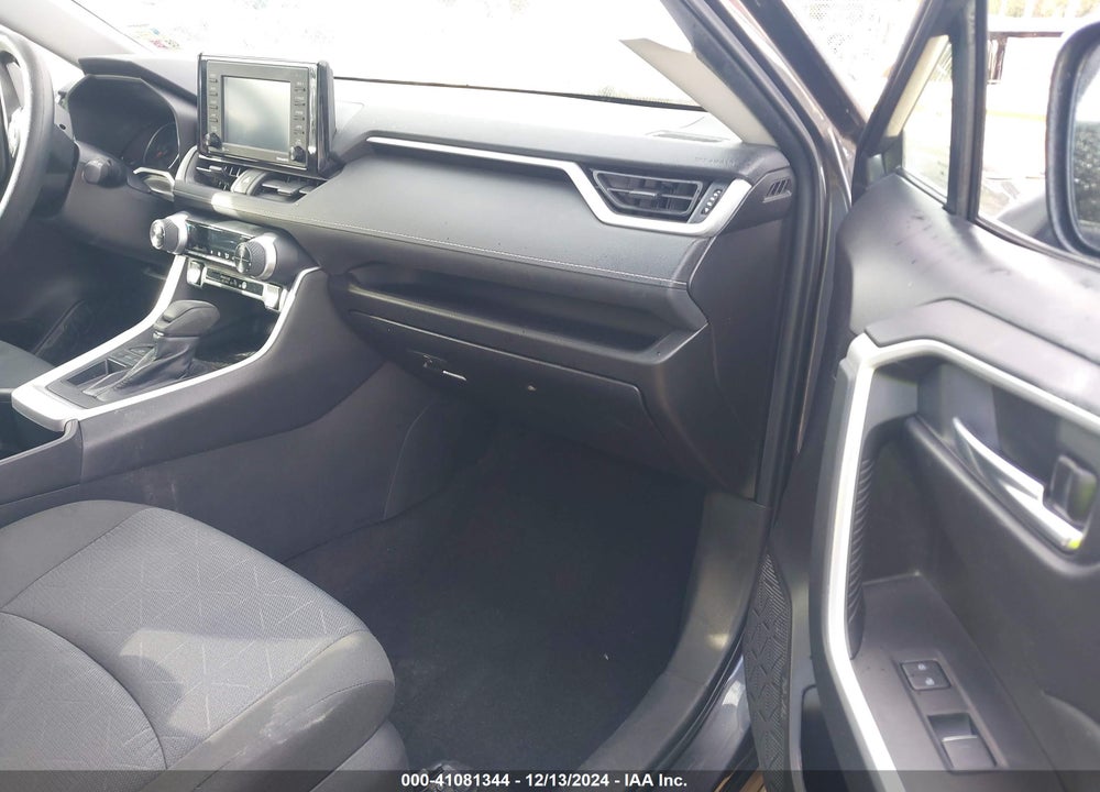 2022 TOYOTA RAV4 XLE VIN: 2T3W1RFV6NW216209