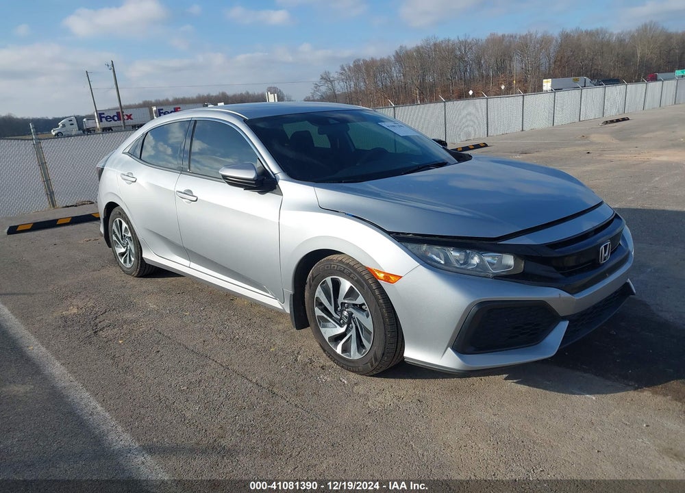 2019 HONDA CIVIC LX VIN: SHHFK7H39KU218470