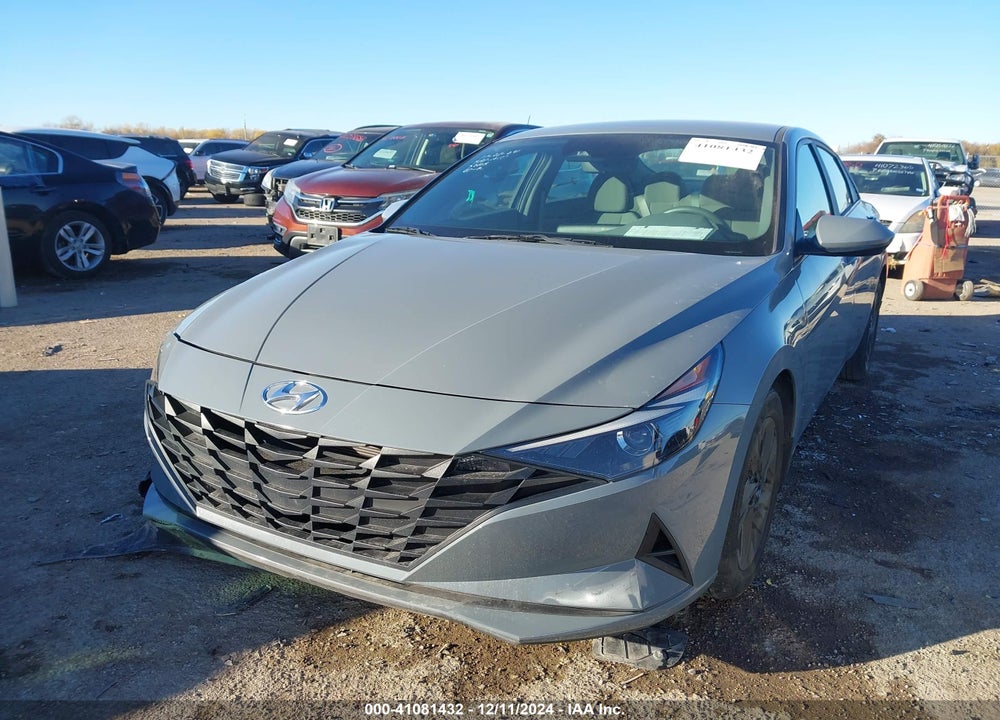 2022 HYUNDAI ELANTRA VIN: KMHLM4AG7NU241554