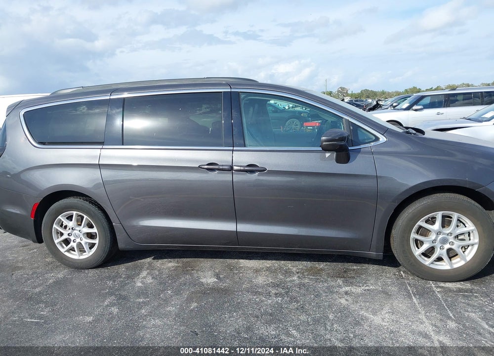 2022 CHRYSLER PACIFICA TOURING L VIN: 2C4RC1BG2NR168539