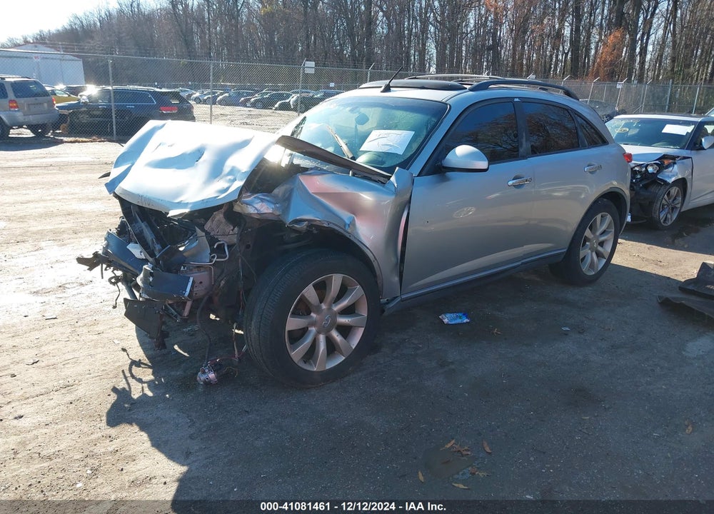 2003 INFINITI FX35 VIN: JNRAS08W33X000769