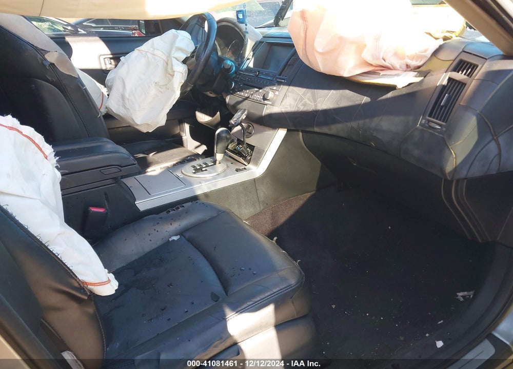 2003 INFINITI FX35 VIN: JNRAS08W33X000769