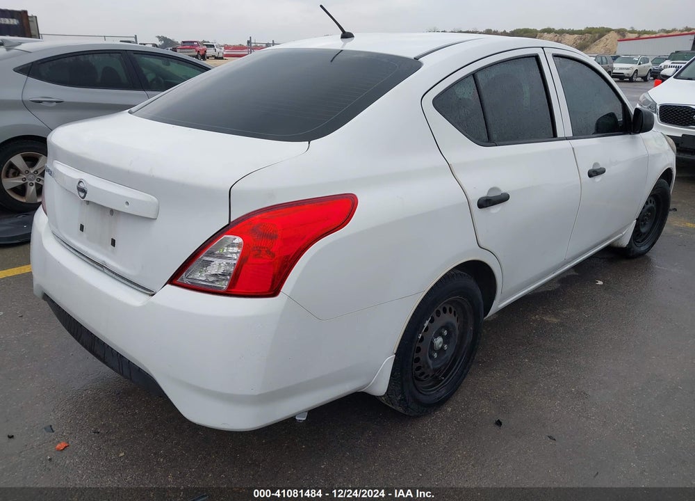 2015 NISSAN VERSA 1.6 S+ VIN: 3N1CN7AP8FL897800