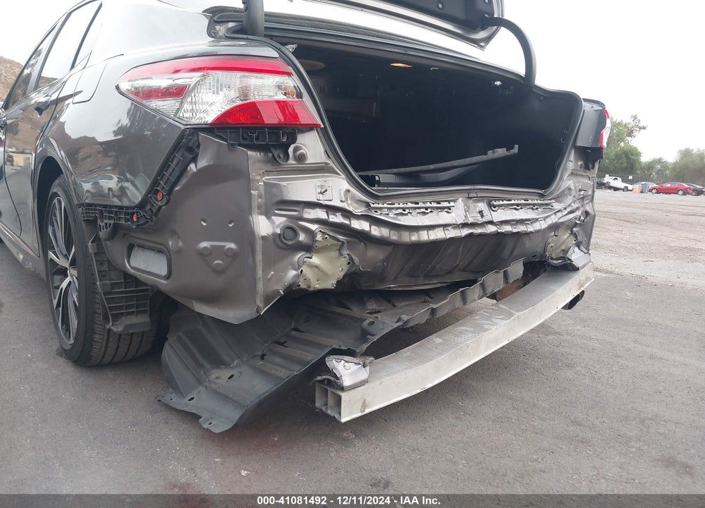 2020 TOYOTA CAMRY SE VIN: 4T1G11AK5LU954396