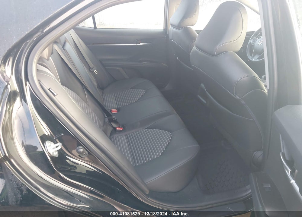 2021 TOYOTA CAMRY VIN: 4T1G11BK7MU040618