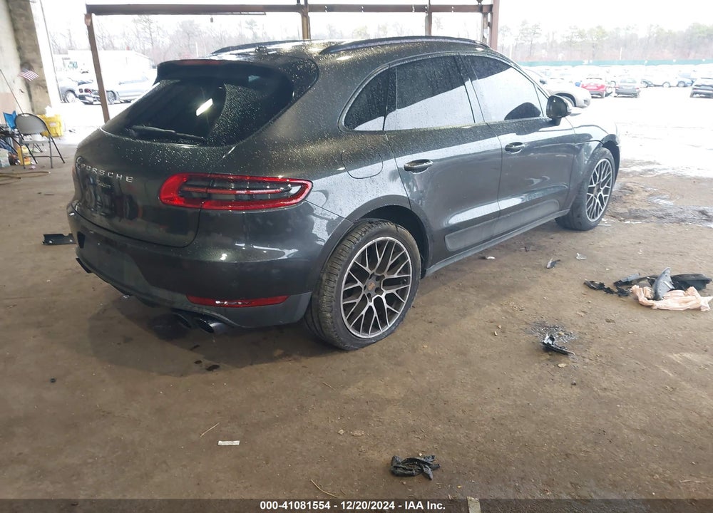 2018 PORSCHE MACAN VIN: WP1AA2A57JLB14924