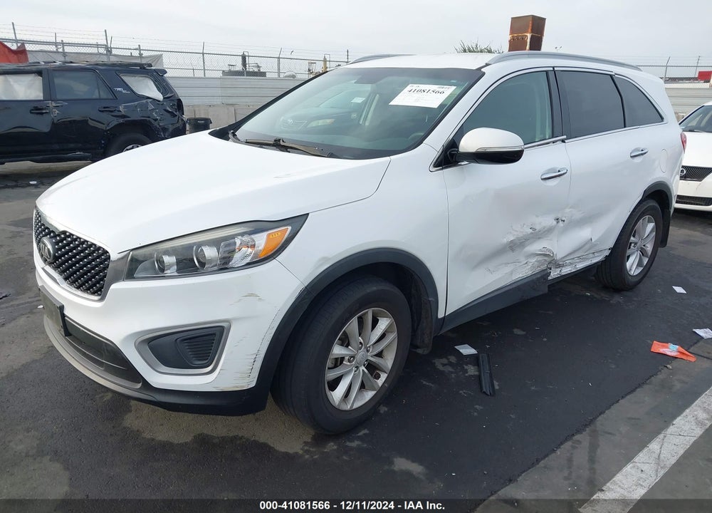 2016 KIA SORENTO 2.4L LX VIN: 5XYPG4A3XGG055635