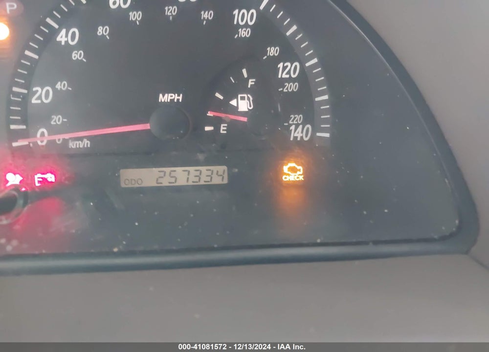 2004 TOYOTA CAMRY LE VIN: 4T1BE32K74U920146